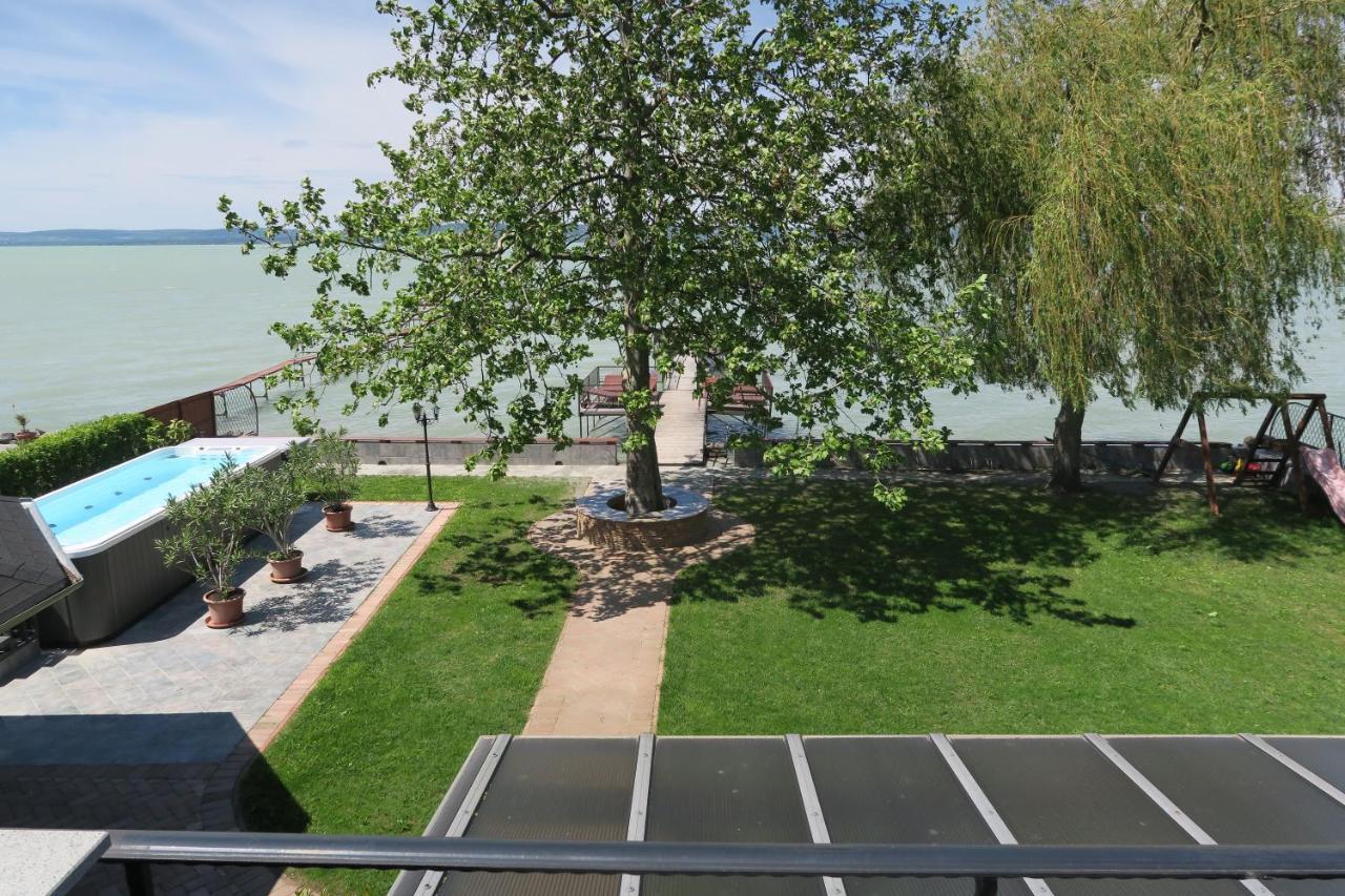 Granit Villa Balatonszarszo Exterior photo
