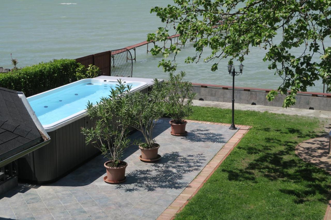 Granit Villa Balatonszarszo Exterior photo